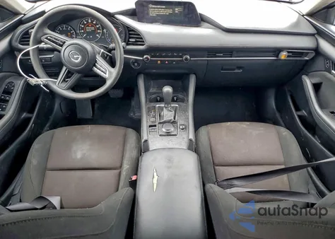 2021 Mazda 3 z USA, uszkodzony, nr VIN JM1BPAAL7M1330933